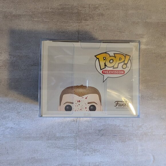 Funko Pop! TV The Talking Dead CHRIS HARDWICK (BLOODY) #541 EXC VAULT with Case - Picture 2 of 6